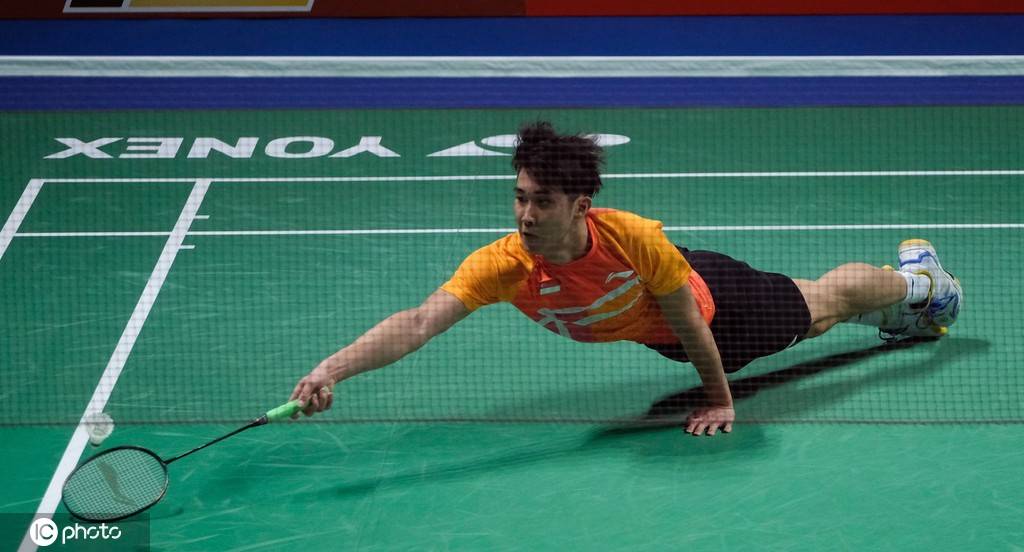 球在全球舞 球在全球舞