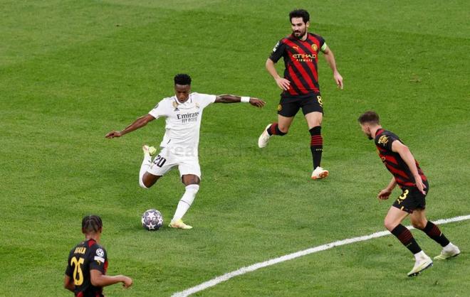 一个角球机 一个角球机