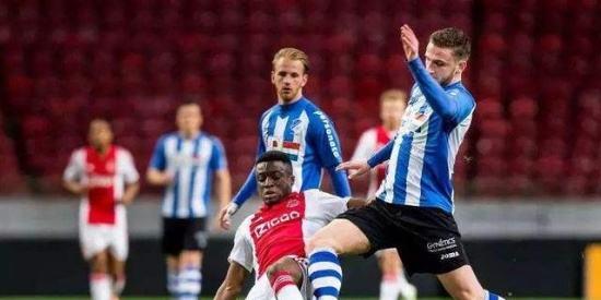 突破性的胜 突破性的胜