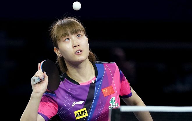 近球门一侧 近球门一侧