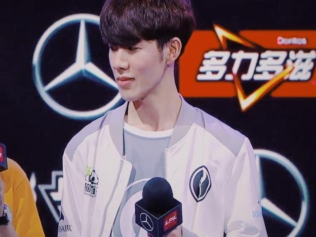 夺回球权后